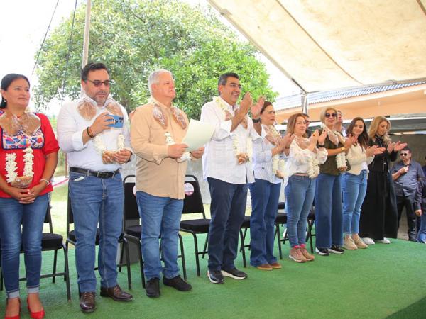 Inaugura Sergio Salomón pavimentación del tramo carretero La Estación-Amila en Teziutlán