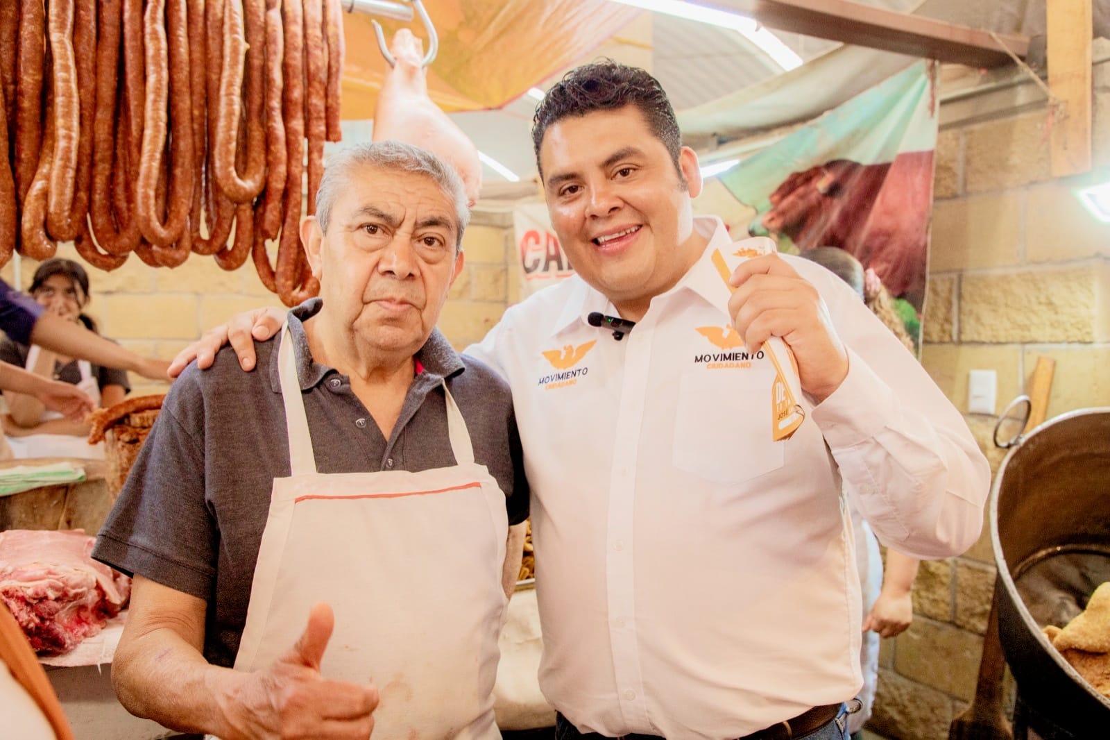 José Luis Torres Flores visitó a tianguistas, comerciantes y tablajeros de Huejotzingo