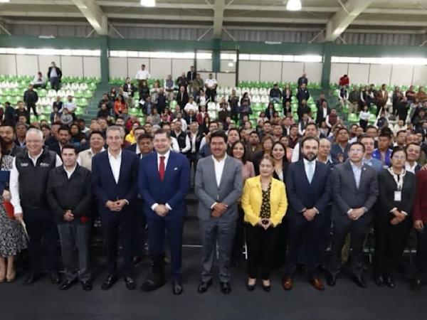 Con capacitación, SEGOB fortalece habilidades para transiciones municipales con legalidad