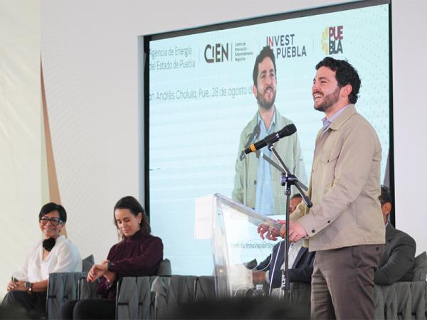 Con foro, gobierno de Puebla fomenta sostenibilidad e innovación energética